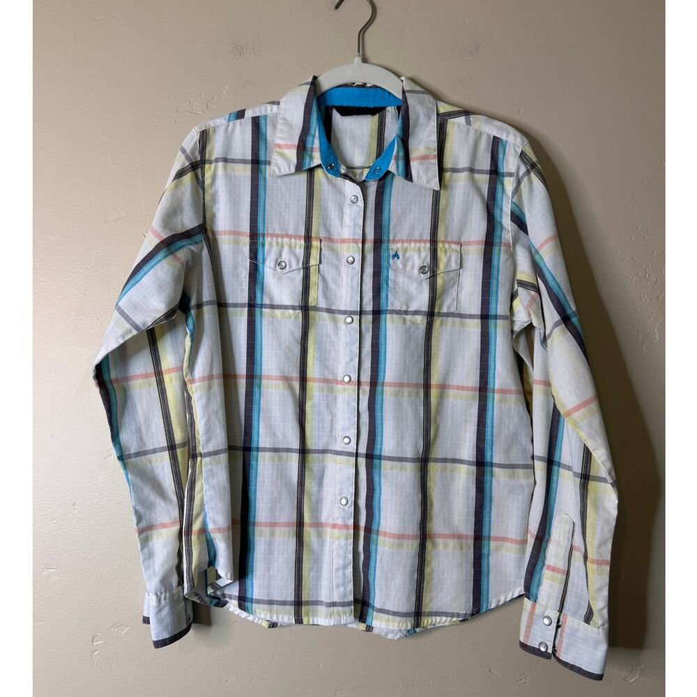 Aura Wrangler Women's Plaid Button Up Medium